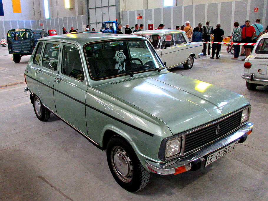 renault, 6, 1980, macchina classica, veicolo d'epoca, Mostra indoor, spettacolo automobilistico, automobile verde, auto europea, targa, TE-0883-C