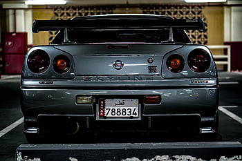 nissan ορίζοντα, πίσω όψη, εσωτερικός χώρος στάθμευσης, χώρος στάθμευσης, gt-r, γκρι αυτοκίνητο, πινακίδα κυκλοφορίας, Κατάρ, αγωνιστικό αυτοκίνητο, πίσω φώτα