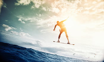 wakeboarding, vlny oceánu, slunečná obloha, Kiel Německo, vzrušující skok, tělo z vody, muž wakeboarding, vodní sporty, venkovní dobrodružství, letní aktivity, wakeboarder
