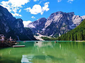 zelené jezero, pragser wildsee, křišťálově čistou vodu, majestátní hory, Úchvatná scenérie, horské jezero, alpské jezero, dolomity, Itálie, Přírodní krásy, venkovní dobrodružství
