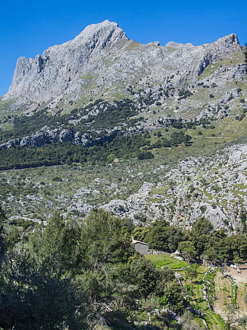 serra de tramuntana, vápencové hory, malá kabina, autobusová cesta, mallorca, Španělsko, canon eos 70d, Sigma 17-70 mm, přirozené zkušenosti, Torrent de Gorg Blau, geologie