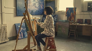 ภาพวาดผู้หญิง, สตูดิโอศิลปะ, หญิงสาว, จิตรกรรม, อุจจาระสีน้ำตาล, ขาตั้ง, งานศิลปะ, พื้นที่สร้างสรรค์, ศิลปิน, การตกแต่งภายในสตูดิโอ, ศิลปินที่มุ่งเน้น