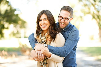 happy couple, outdoor engagement, photoshoot, laughter, love, engagement photoshoot, outdoor photoshoot, couple photoshoot, happy engagement, couple laughter, love photoshoot