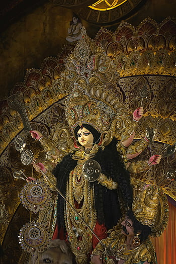durga puja, โกลกาตา, อินเดีย, รูปเคารพพระแม่ทุรคาที่ประดับอย่างวิจิตร, Durga Idol, เทศกาล Durga Puja, เบงกอลตะวันตก, ไอดอลที่ซับซ้อน, ประดับประดาอย่างงดงาม, เทศกาลวัฒนธรรม, ไอดอลทางศาสนา