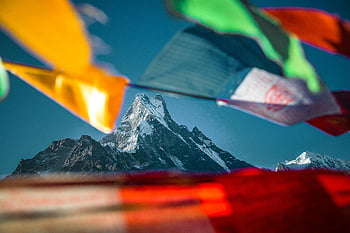 mt. Everest, Himaláje, Nepál, modlitební praporky, horský vrchol, zářivé barvy, panoramatický výhled, majestátní hory, Snop-capped Peak, kulturní vlajky, scénické krajiny