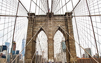 Brooklyn Bridge, New York, brug, kabel, mijlpaal, structuur, stad, horizon, wolkenkrabber, gebouw, hangbrug