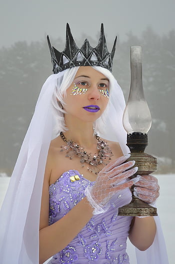 queen, the Snow Queen, snow, cold, trees, fog, crown, frost, fantasy, nature, lamps