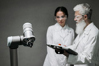 科学者、 テスト、 デバイス、 研究者、 白衣、 ロボット機器、 技術の進歩、 顕微鏡、 分析、 実験室、 技術