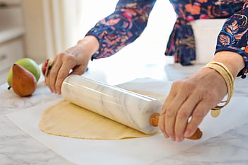 koláč, pečení, válcování těsta, díkůvzdání, koláč kůry, váleček, prázdniny