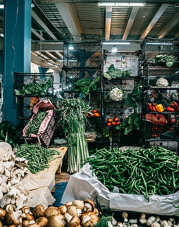 vegetables, boxes, market warehouse, Istanbul, fresh vegetables, peppers, mushrooms, indoor market, green beans, cauliflower, tomatoes