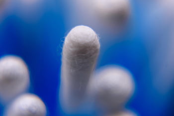 cotonetes, bastoncillos de algodón, q-tips, palo, tratamiento, el plastico, brote, lana, sanitario, blanco, equipo