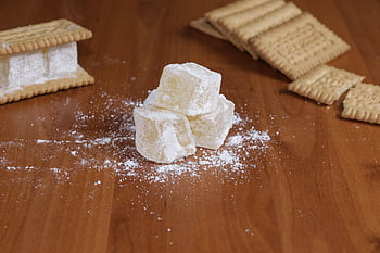 cukr, sušenky, cukrový prášek, cookies, cukroví, stůl, dřevěný stůl, domácí výroba, Arabské sladkosti, suchar, Lahodné