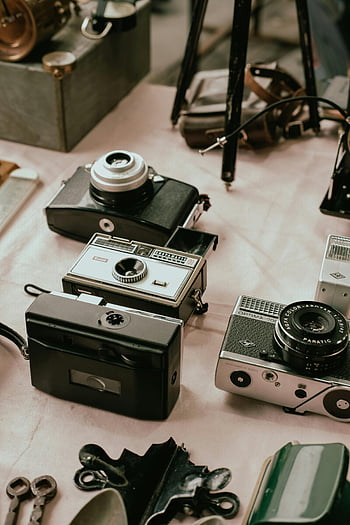analoge kameraer, Retro -kameraer, vintage kameraer, Klassiske kameraer, film kameraer, Optisk udstyr, Fotografering tilbehør, borddisplay, retro teknologi, filmfotografering, Kamerasamling