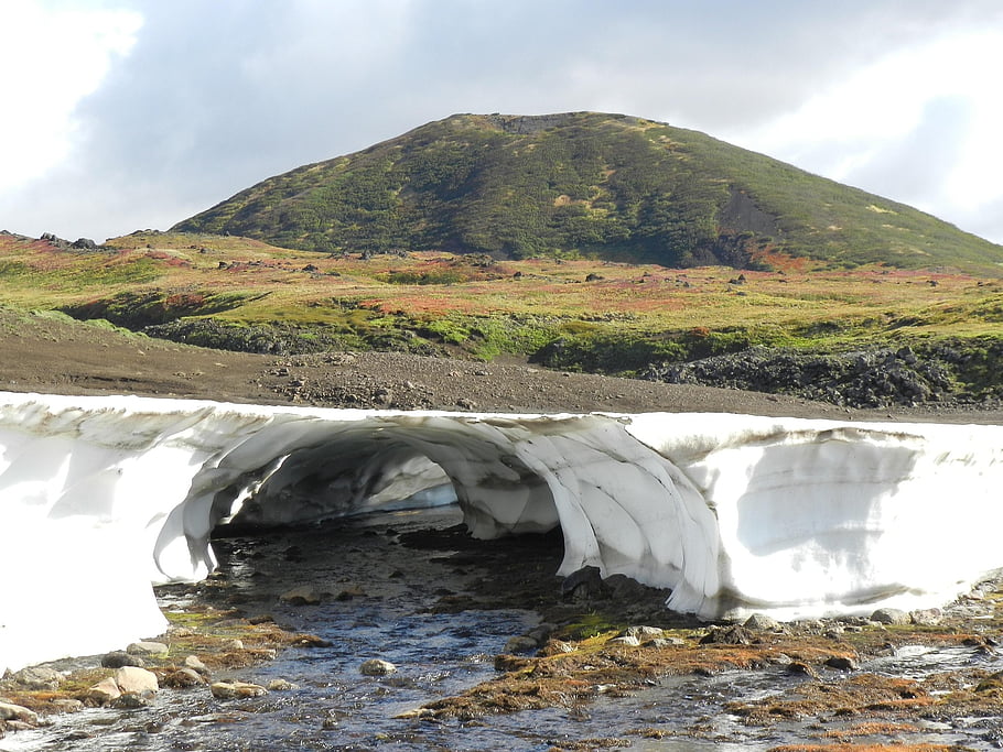 spring, warmly, mountains, sneznik, melting, stream, nature, plateau