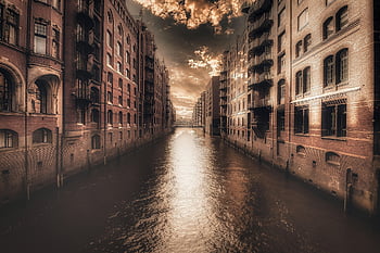 channel, hamburg, speicherstadt, warehouse, famous, storage, water, brick, architecture, waters, city