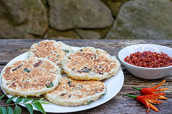 pol roti, Lebensmittel, Gericht, asiatisch, Sri Lanka, Küche, Kokosnuss-Roti, Fladenbrot, Brot, Frühstück, lunu Miris
