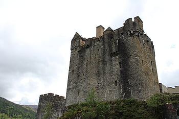 eilean Donan Castle, scotland, highlands, chateau