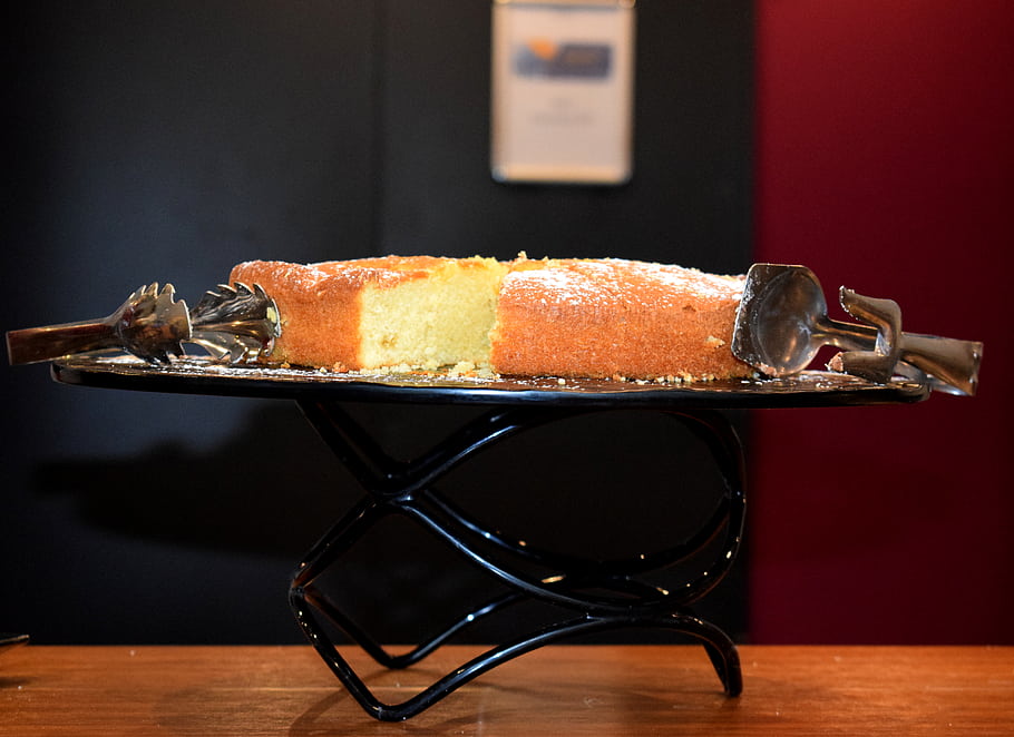 cake, yummy, tasty, delicious, Novotel hotel, Rome, Italy, food, 2019, Nikon D5300, stand