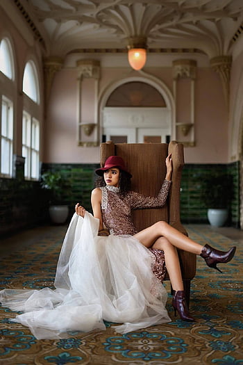 woman, beauty, fashion, skirt, hat, long Skirt, boots, beautiful, attractive, girl, lady