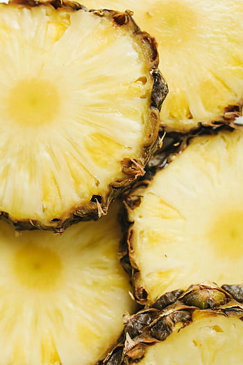 ananas skiver, Nærbilde ananas, Fersk ananas, saftig tekstur, tropiske temaer, sunn mat, ananas ringer, levende ananas, ananas frukt, Ananas nærbilde, Ananas skiver bilde