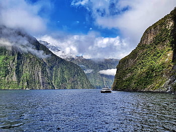 fiordland, milford Sound, fiord, new Zealand, nz, cliffs, cliff, cruise, cruising, ship, ferry