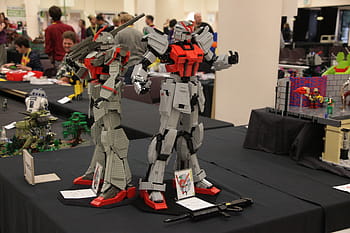 klocki Lego, Brickcon, 2014, teknomecha, stara wersja, nowa wersja, Brian Cooper, robot, pokaz, Konwencja, modele