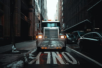 kamionu, úzká ulička, New York City, městském prostředí, zimní, čelní pohled, městské ulice, Mack truck, sníh, budov, vozy