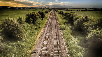rotaie, vista aerea, binari ferroviari, campagna verde, tramonto, viaggio, natura, paesaggio di campagna, scena rurale, scenario all'aperto, mezzi di trasporto