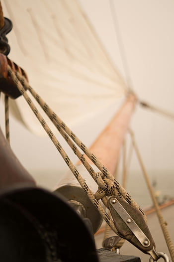 Segelboot -Takeling, Seile, Masten, detaillierte Ansicht, Beige, schwarz, ope, nautische Ausrüstung, maritim, Segeln