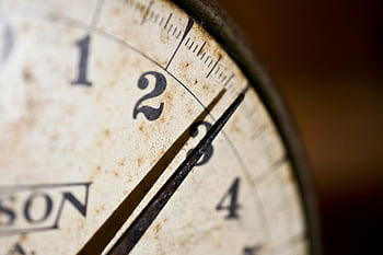 antique scale, rusted pointer, vintage scale, scale dial, numbers on scale, vintage charm, antique mechanism, rusty scale, dial with numbers