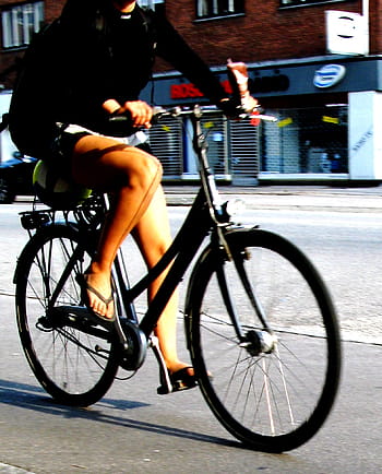 girl, bike, Copenhagen, street fashion, cycle chic, advocacy, speed, style, fashion, gear, velopassioncc