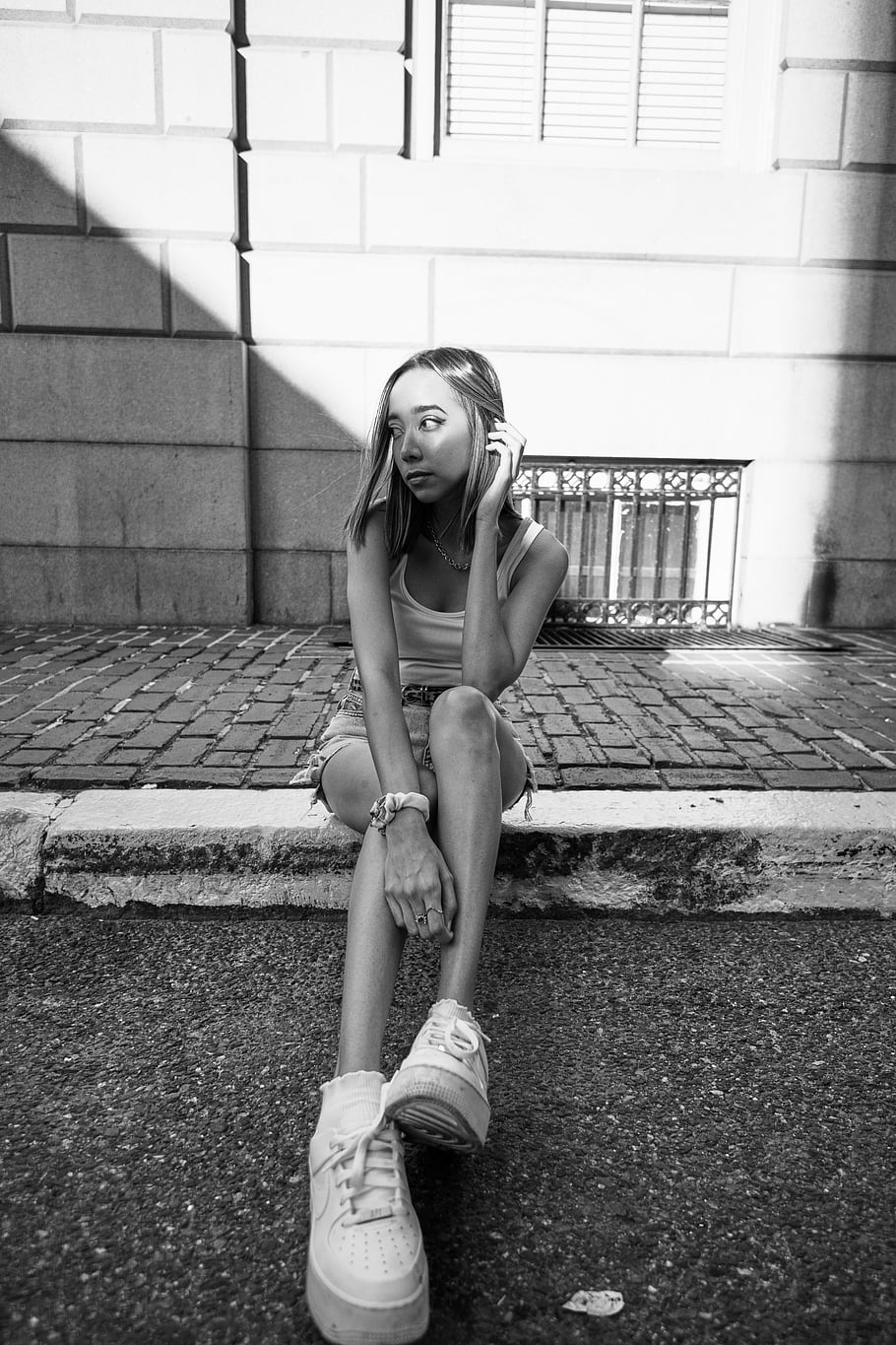 street, model, city, woman, hipster, girl, sidewalk, sitting, urban, teen, fashion