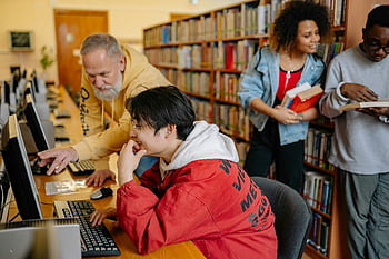 knihovna, studentů, spolupráce, učení se, počítačů, knih, Nastavení knihovny, skupinové studium, vzdělávací prostředí, studijní relace, regály