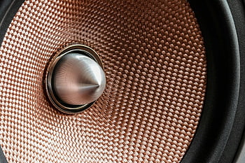 Zlatá a šedá střelba, mluvčí, Kovový reproduktorový kužel, Texturou Vzor, moderní design, audio zařízení, vysoce věrný zvuk, Technologie reproduktorů, Audio komponenta, Podrobný pohled, Cone reproduktory