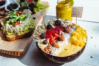 Acai mísa, zdravá snídaně, čerstvé ovoce, ořechy, výživné jídlo, banánové řezy, Berry Bowl, kokosová mísa, mandlové ořechy, snídaně mísa, zdravá svačina