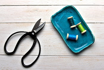 thread Roll, scissors, yarn, sew, multi Coloured, sewing Thread, textile, needlework, sewing Kits, minimalist, lie Flat