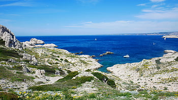 Souostroví Frioul, Marseille, Francie, krajinářské fotografie, členité pobřeží, Azure vody, výhled na pobřeží, Středozemní moře, přírodní scenérie, skalnaté pobřeží, scénické krajiny