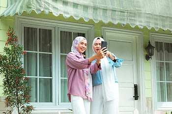 muslim, girls, selfie, friends, women, smartphone, taking Photo, hanging Out, happy, hijab, headscarf