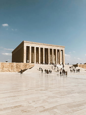 Anıtkabir،  أتاتورك التذكارية،  أنقرة،  ديك رومي،  سماء صافية،  سياح،  موقع تاريخي،  هندسة معمارية،  نصب تذكاري،  وجهة السفر،  معلم معروف