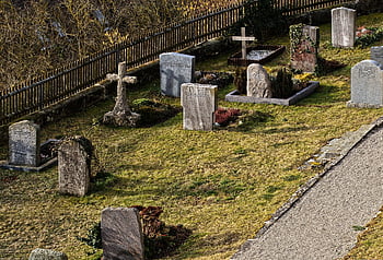 bergbegraafplaats, graven, graf, kruis, grafsteen, herdenken, gedenkteken, begraafplaats, begrafenis, vergankelijkheid
