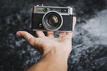 vintage kamera, point-and-shoot kamera, sort og grå, tæt på, klassisk kamera, tekstureret baggrund, mørk baggrund, Håndholdningskamera, yashica kamera, retro kamera, fotografisk udstyr