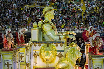 samba School, beija-flor, rio De Janeiro, brazil, the Sambodromo, tank, feathers