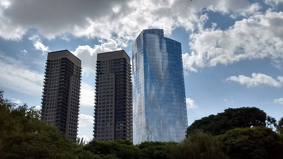 Torres River View, Křišťálová věž, Torre YPF, puerto madero, Argentina, mrakodrapy, městské krajiny, moderní architektura, skleněné budovy, panoráma města, mraky