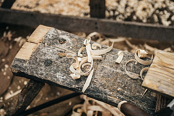 Brown Wood Shred, rustic workbench, wood shavings, detailed craftsmanship, woodwork, woodworking, shavings, woodcraft, rustic, wood, shreds