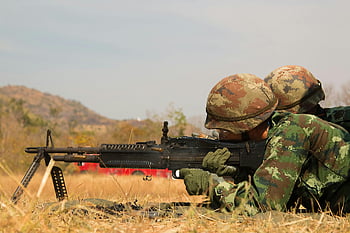 soldiers, camouflage uniforms, machine gun, combat training, field, day, military training, rifle, outdoor, practice, combat gear