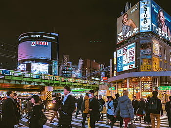 Shibuya Crossing, Tokyo, night, people crossing, vibrant crowds, towering billboards, busy night, city lights, urban scene, Japan, nightlife