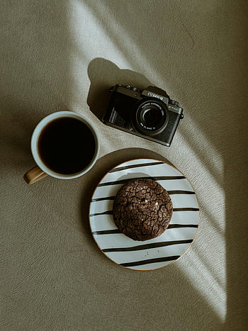 cookie, kaffe, kamera, fladt læg, vintage kamera, chokoladekage, hyggelig, bord, Fujifilm, flatlay fotografering, kaffekop