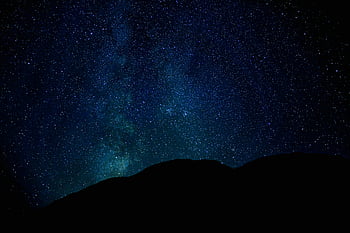 sternenklare Nacht, Silhouette des Berges, Nachthimmel, mit Stern gefüllter Himmel, Serene -Szene, faszinierende Ansicht, Berg Silhouette, Sternenhimmel, Nachtlandschaft, Fotografie der sternenklaren Nacht, Night Mountain View