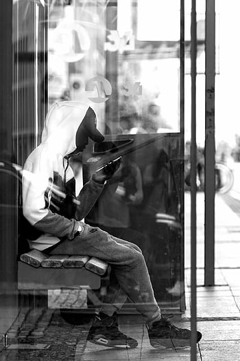 man, bus Stop, smartphone, street, black And White