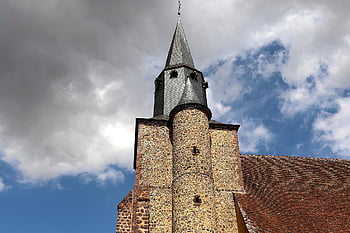 Chiesa, architettura religiosa, pietre, tetto, Torre campanaria, ardesia, religione, cattolico, fede, campo, Francia